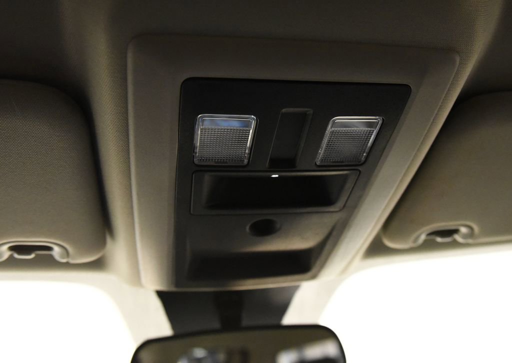 Used 2018 RAM 1500 Express image 19