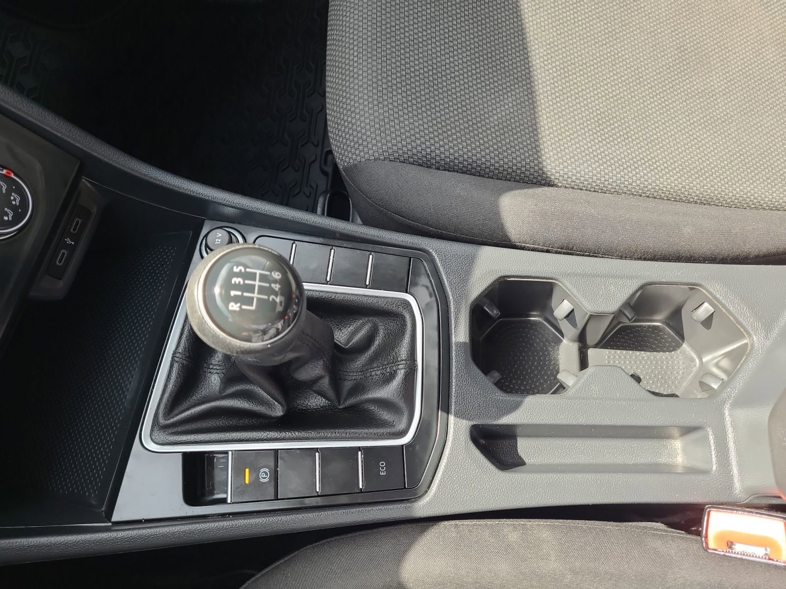Used 2021 Volkswagen Jetta S image 22