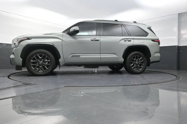 Used 2026 Toyota Sequoia Platinum AWD/4WD image 34