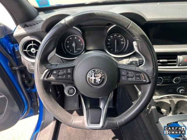 Used 2022 Alfa Romeo Stelvio Veloce AWD/4WD image 14