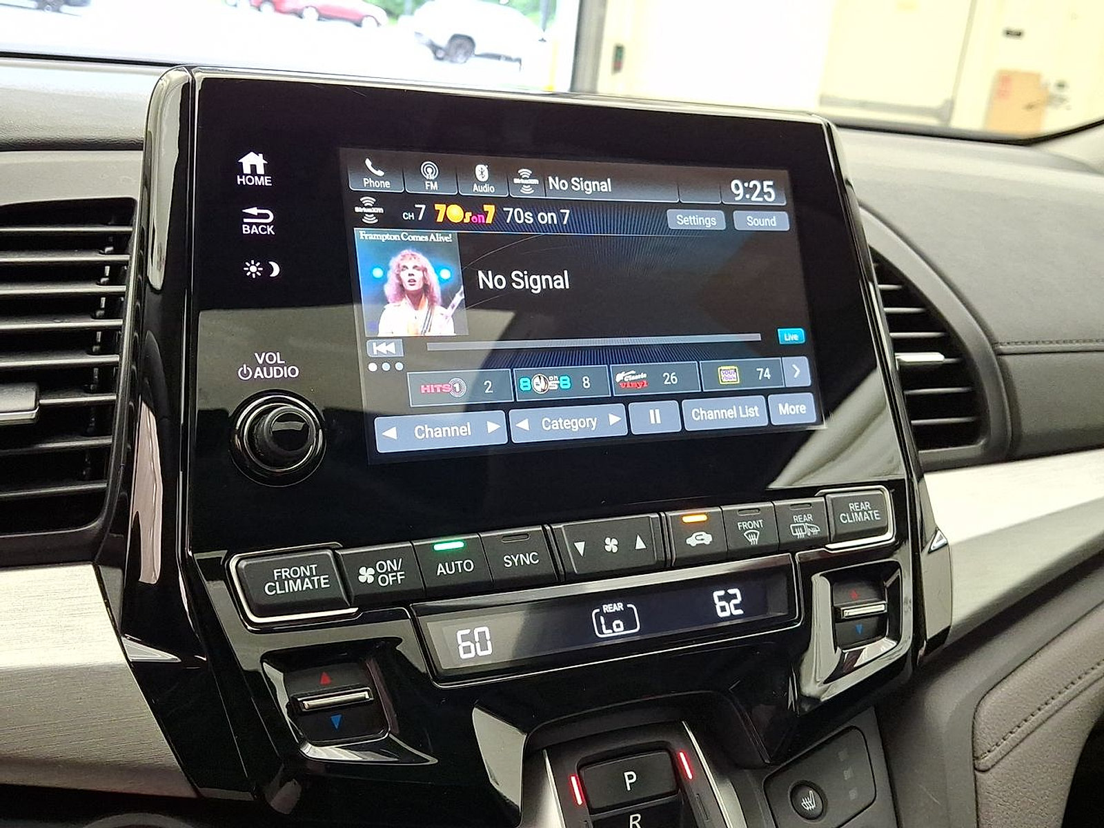 Used 2023 Honda Odyssey EX-L image 17