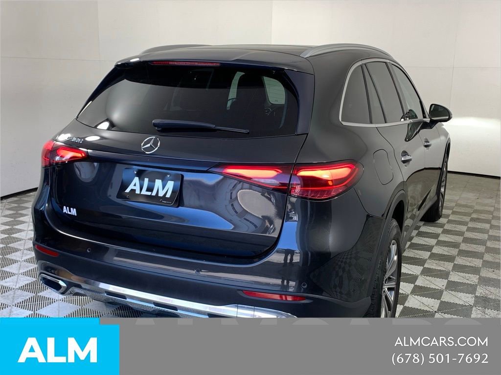 Used 2023 Mercedes-Benz GLC 300 image 12