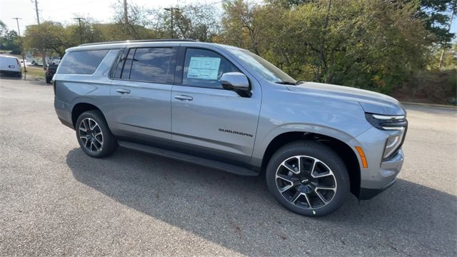 New 2026 Chevrolet Suburban RST w/ RST Capability Package image 3