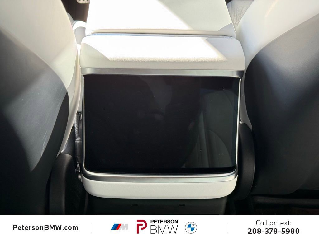 Used 2024 Tesla Model X image 24