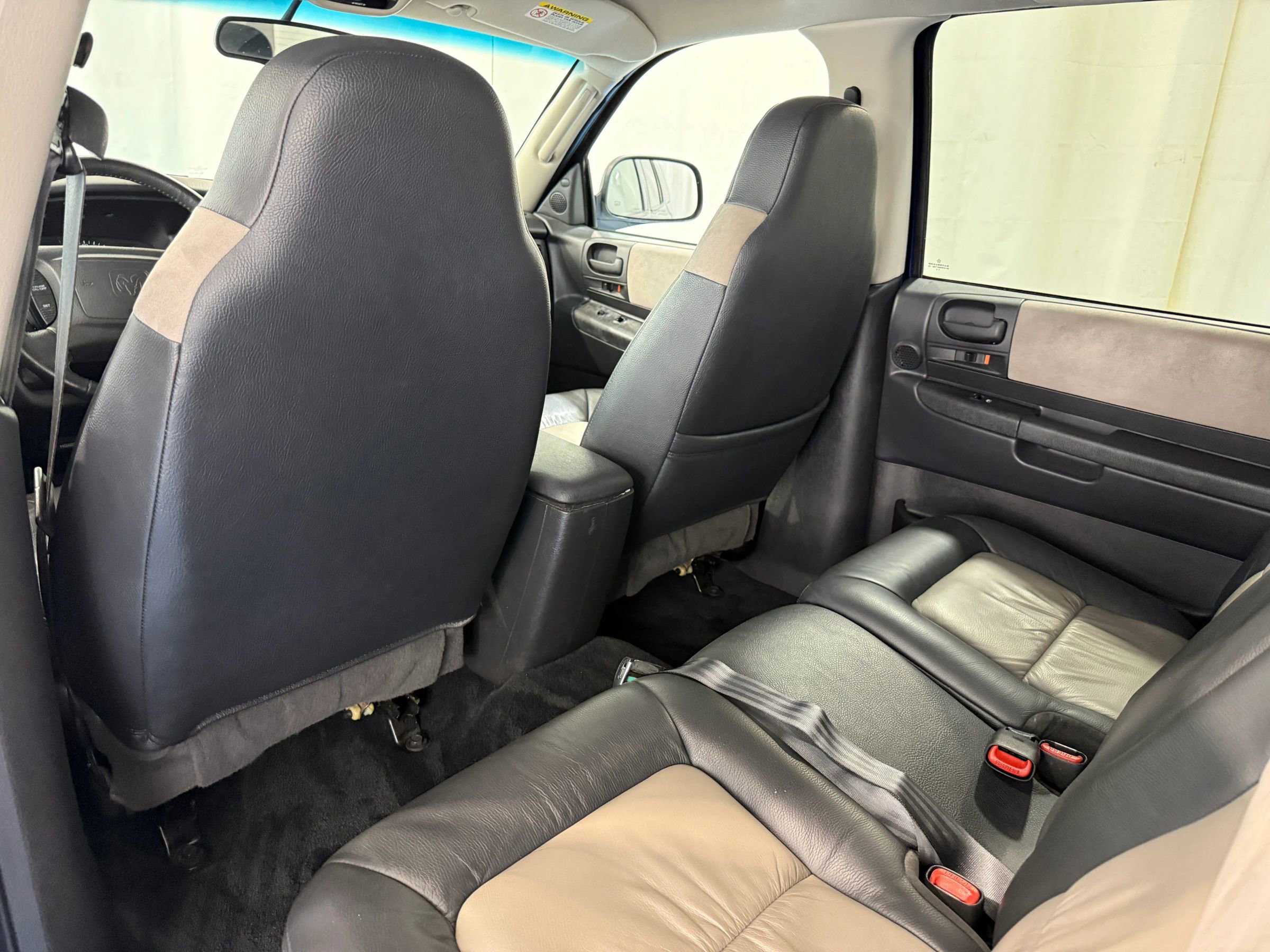 Used 2001 Dodge Durango R/T image 14