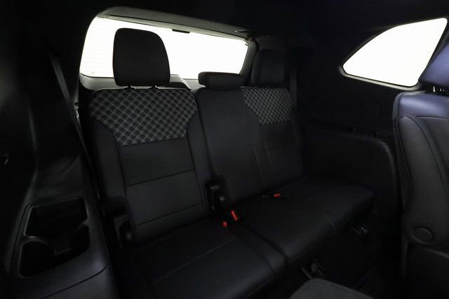 Used 2024 GMC Acadia Denali w/ Super Cruise Package image 19