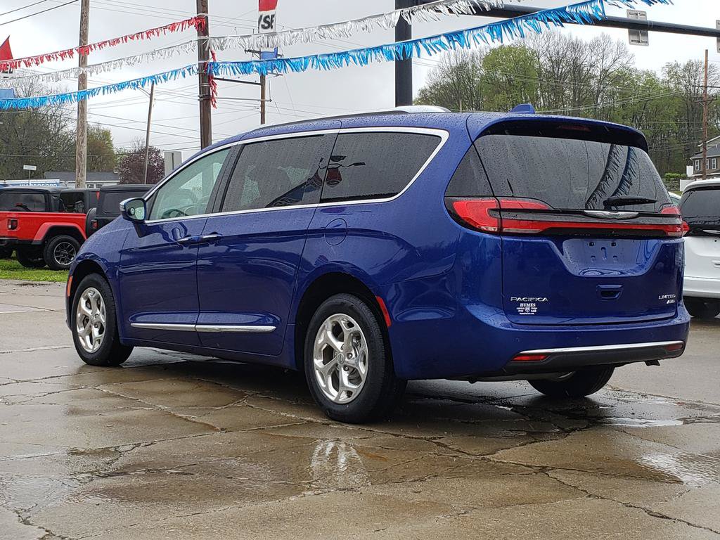 Certified 2021 Chrysler Pacifica Limited w/ Premium & Safety Sphere Group AWD/4WD image 5