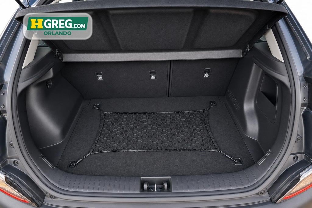 Used 2022 Hyundai Kona SE w/ Cargo Package FWD image 18