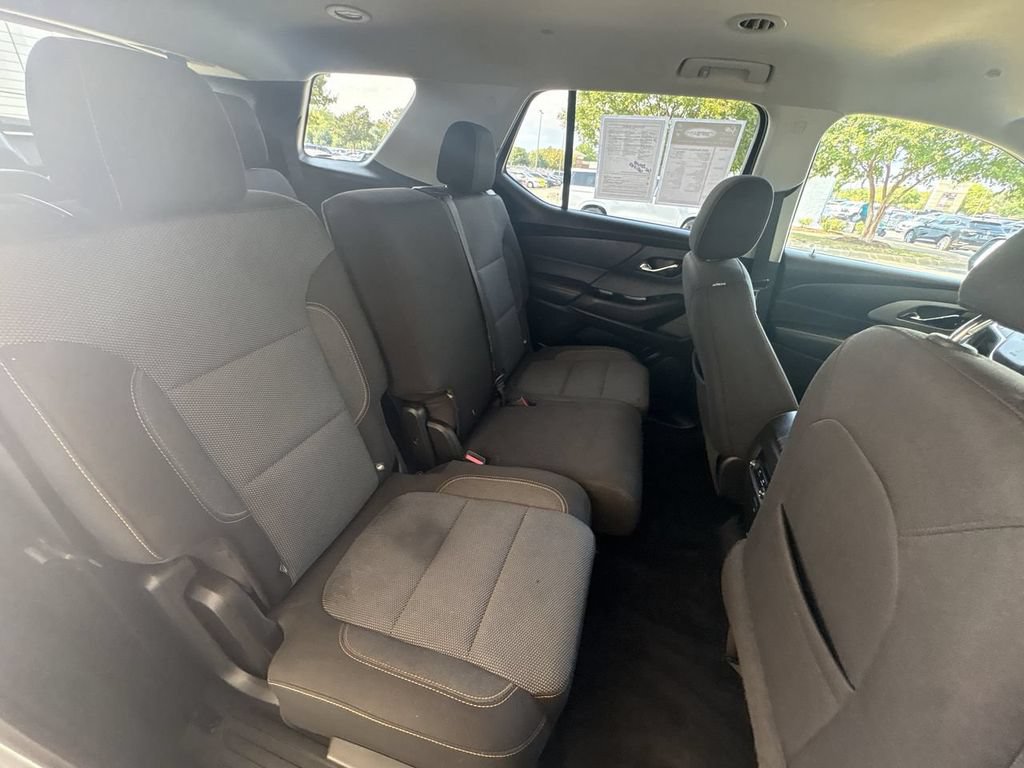 Used 2020 Chevrolet Traverse LS FWD image 26
