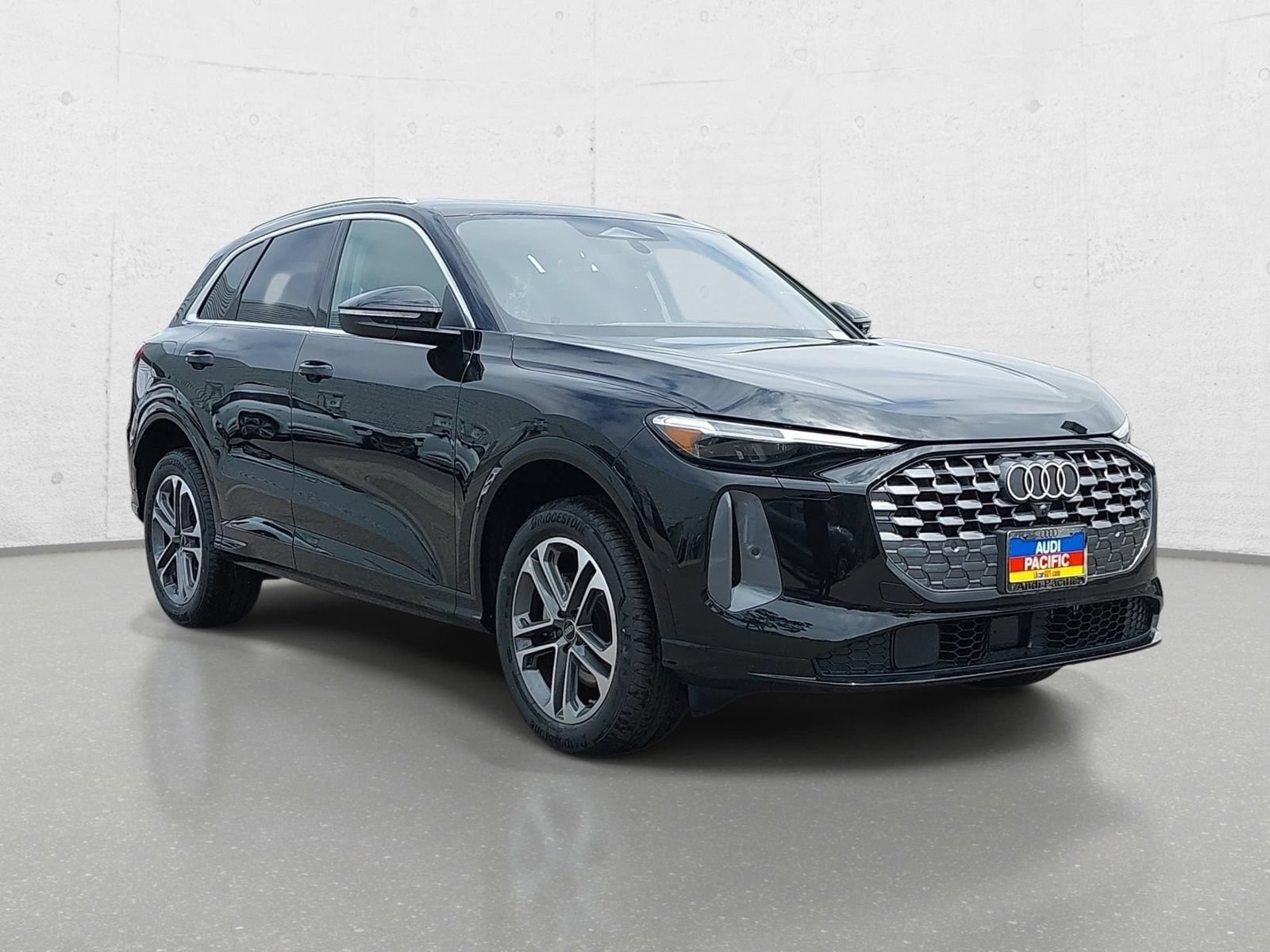 New 2026 Audi Q5 Premium Plus AWD/4WD image 3