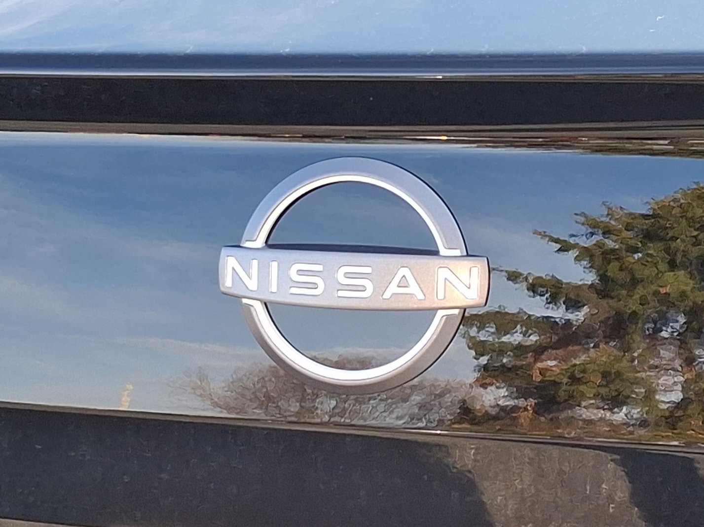 New 2025 Nissan Altima 2.5 SR image 8