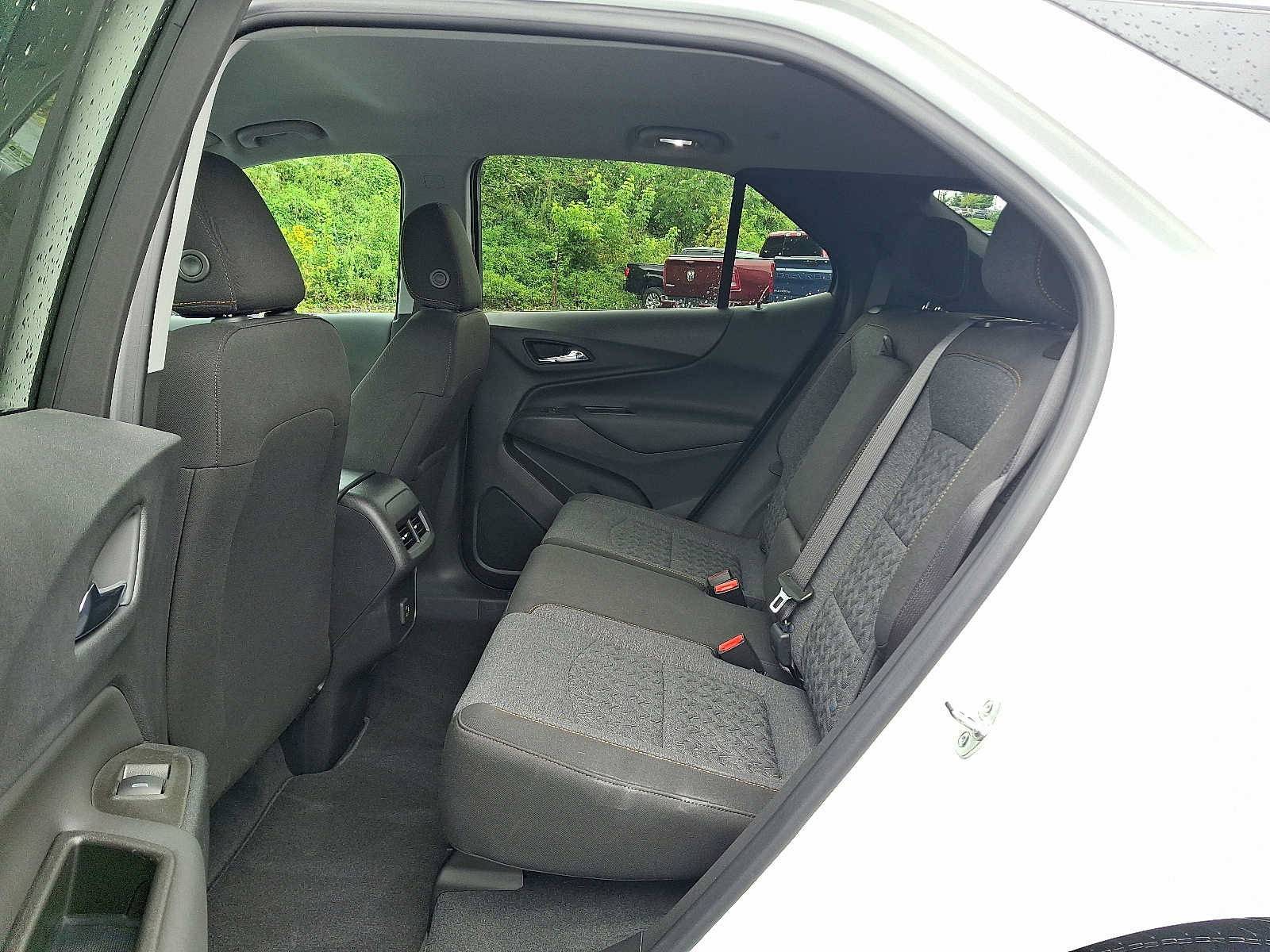 Used 2024 Chevrolet Equinox LT AWD/4WD image 11