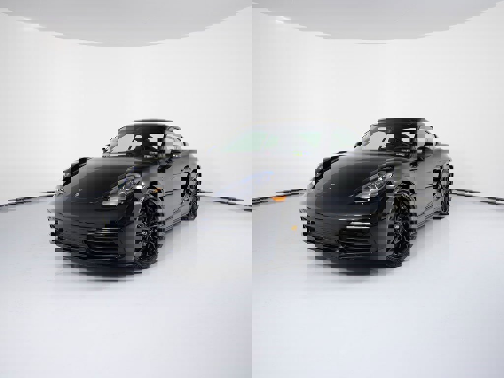 New 2025 Porsche 718 Cayman