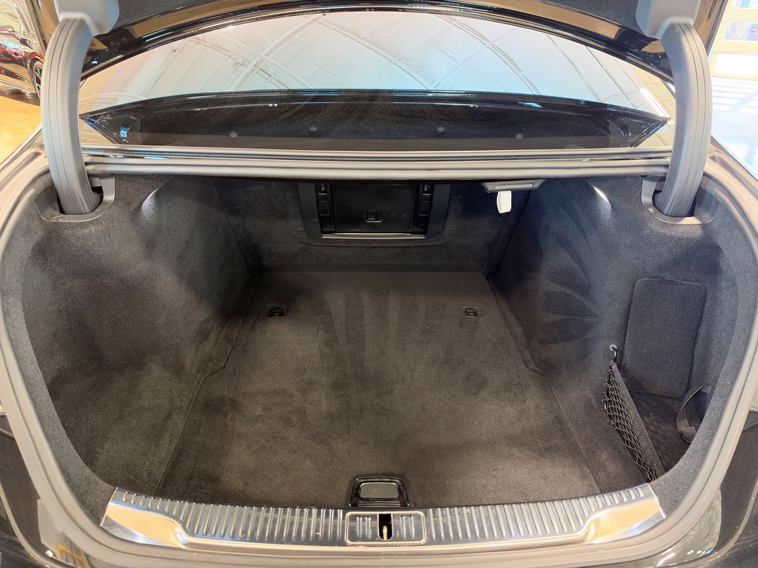 Used 2023 Mercedes-Benz S 580 4MATIC Sedan image 46