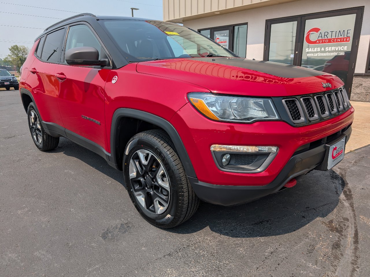 Used 2018 Jeep Compass Trailhawk w/ Leather Interior Group image 2