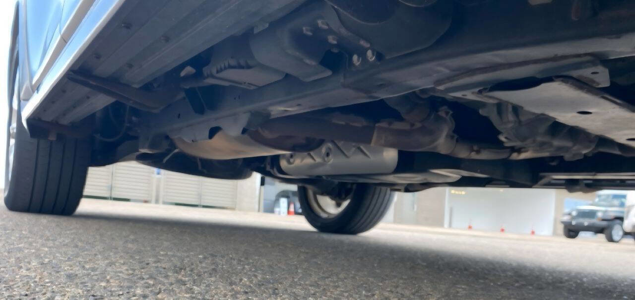 Used 2014 INFINITI QX80 4WD w/ Deluxe Touring Package image 19