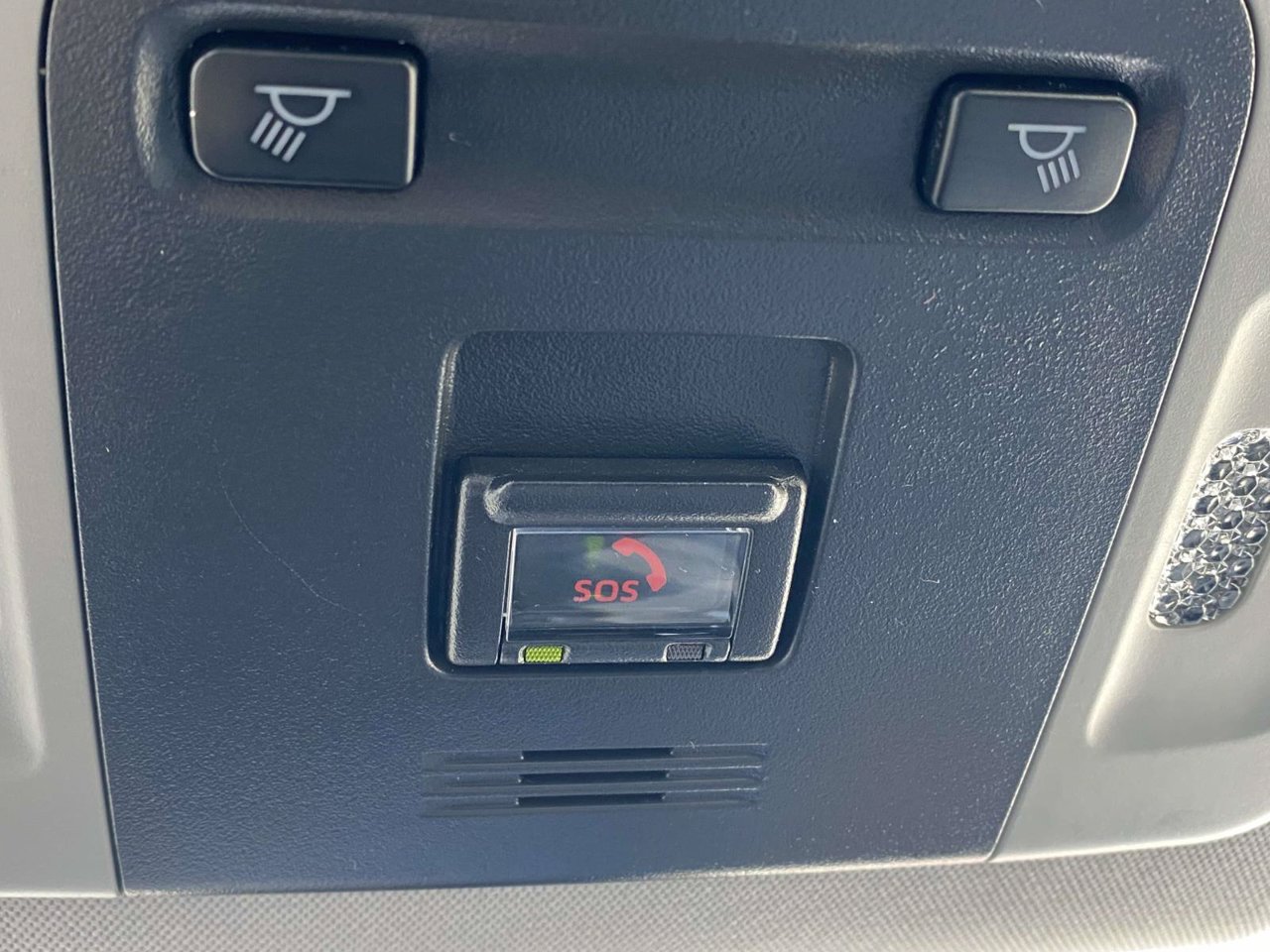 Used 2024 Toyota Camry SE FWD image 28