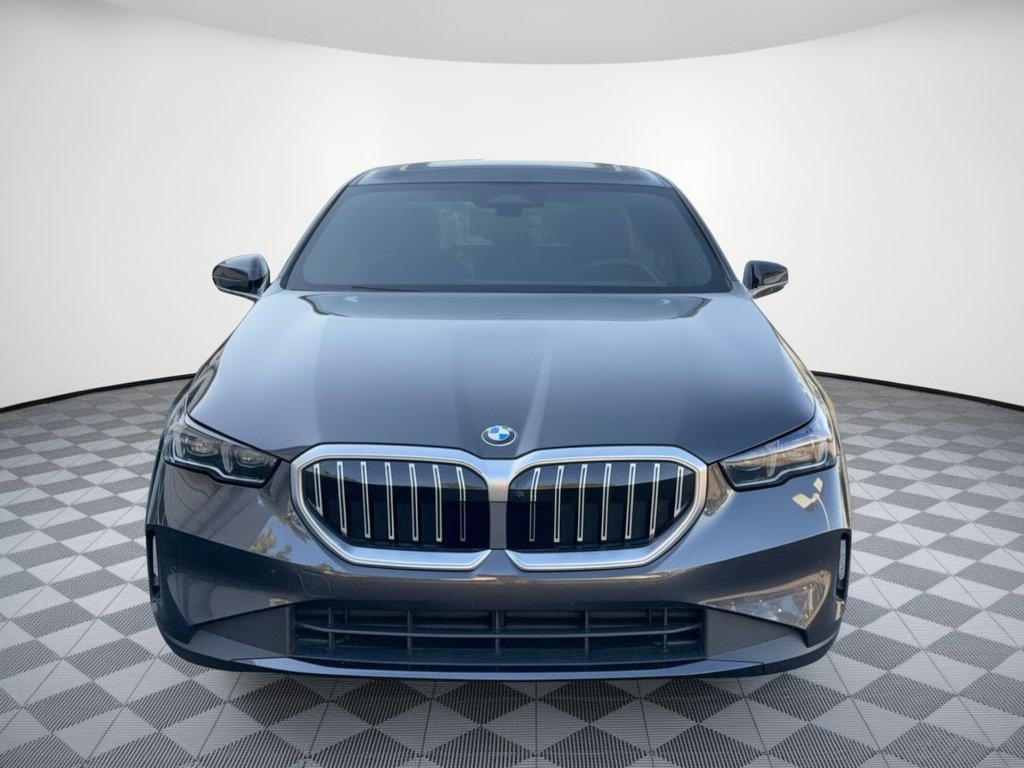 Certified 2026 BMW 530i RWD image 6