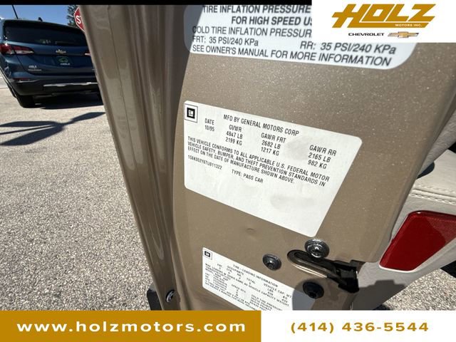 Used 1996 Cadillac Seville SLS FWD image 30