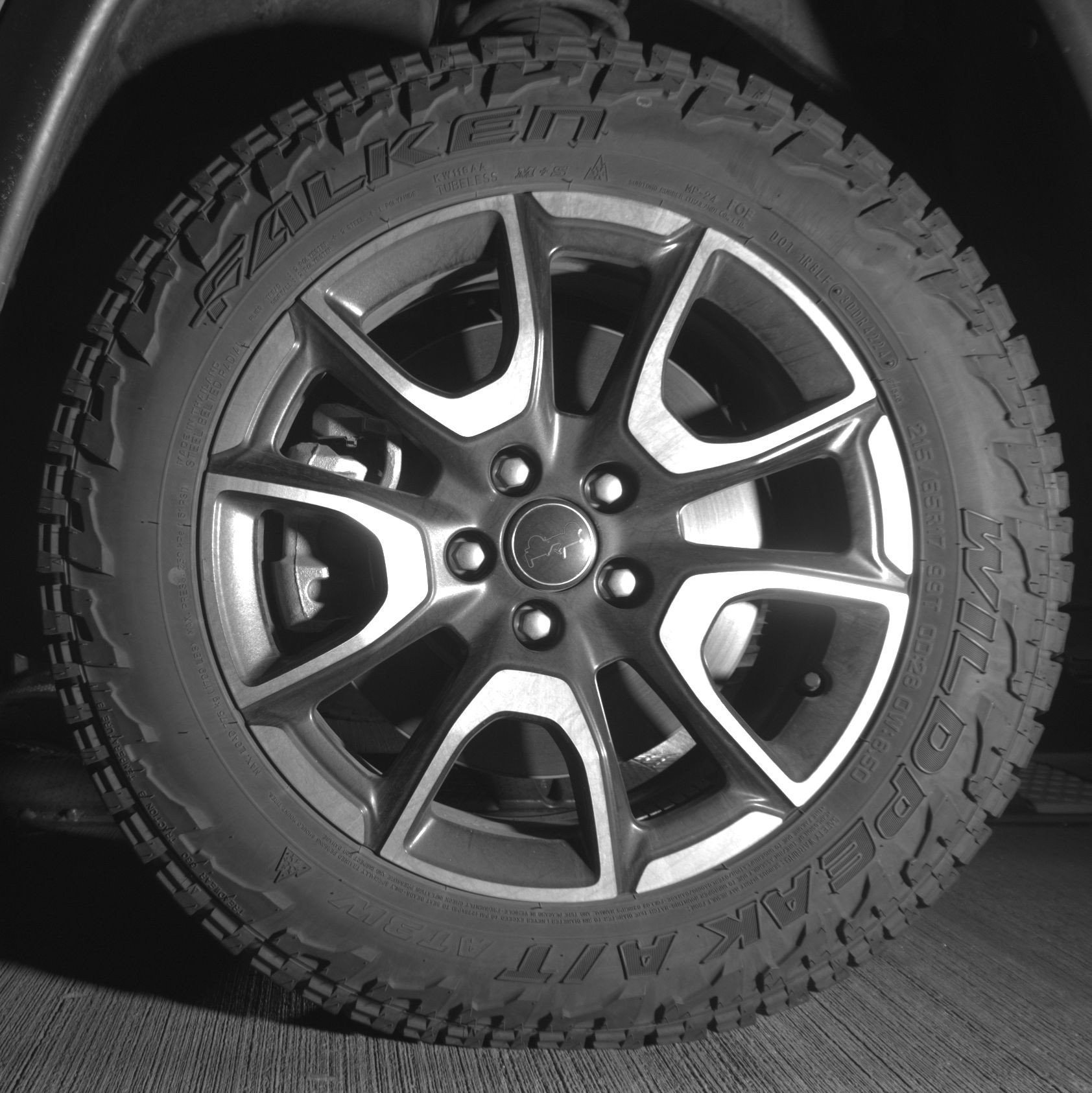 Used 2025 Jeep Compass Trailhawk image 12