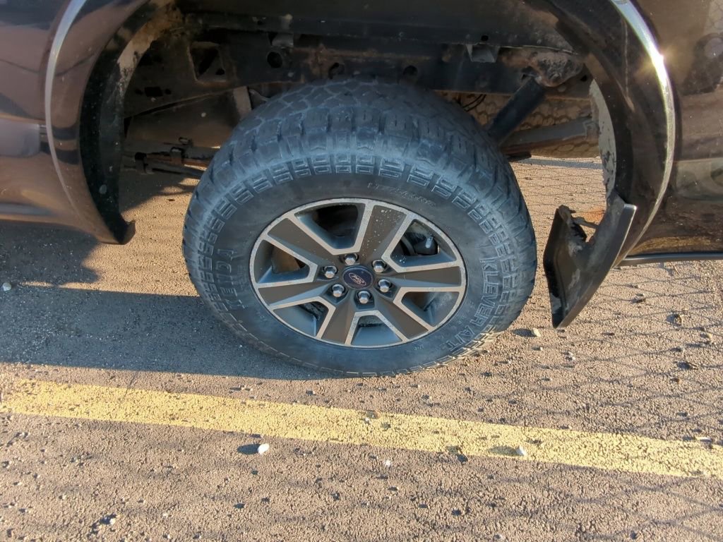 Used 2016 Ford F150 XLT w/ Equipment Group 301A Mid image 7