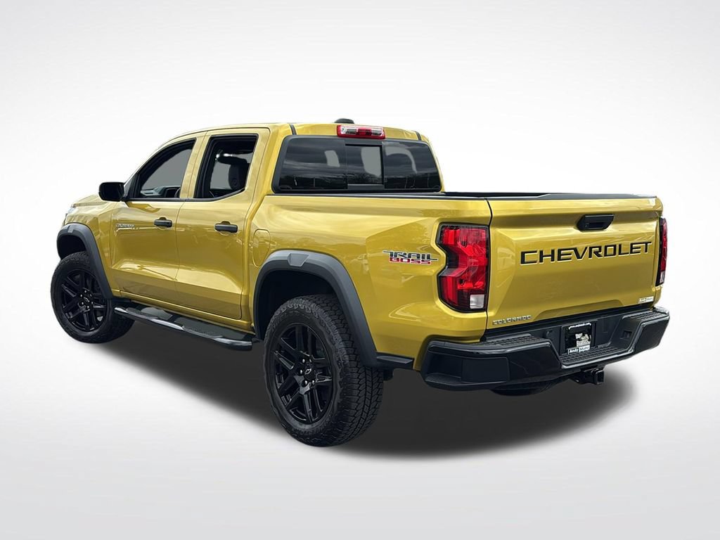 Used 2024 Chevrolet Colorado Trail Boss AWD/4WD image 5