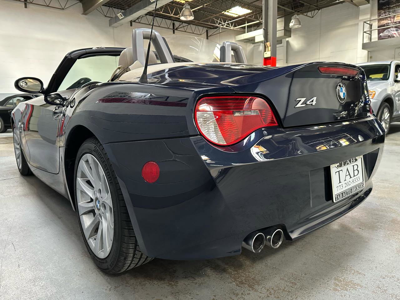 Used 2006 BMW Z4 3.0si image 5