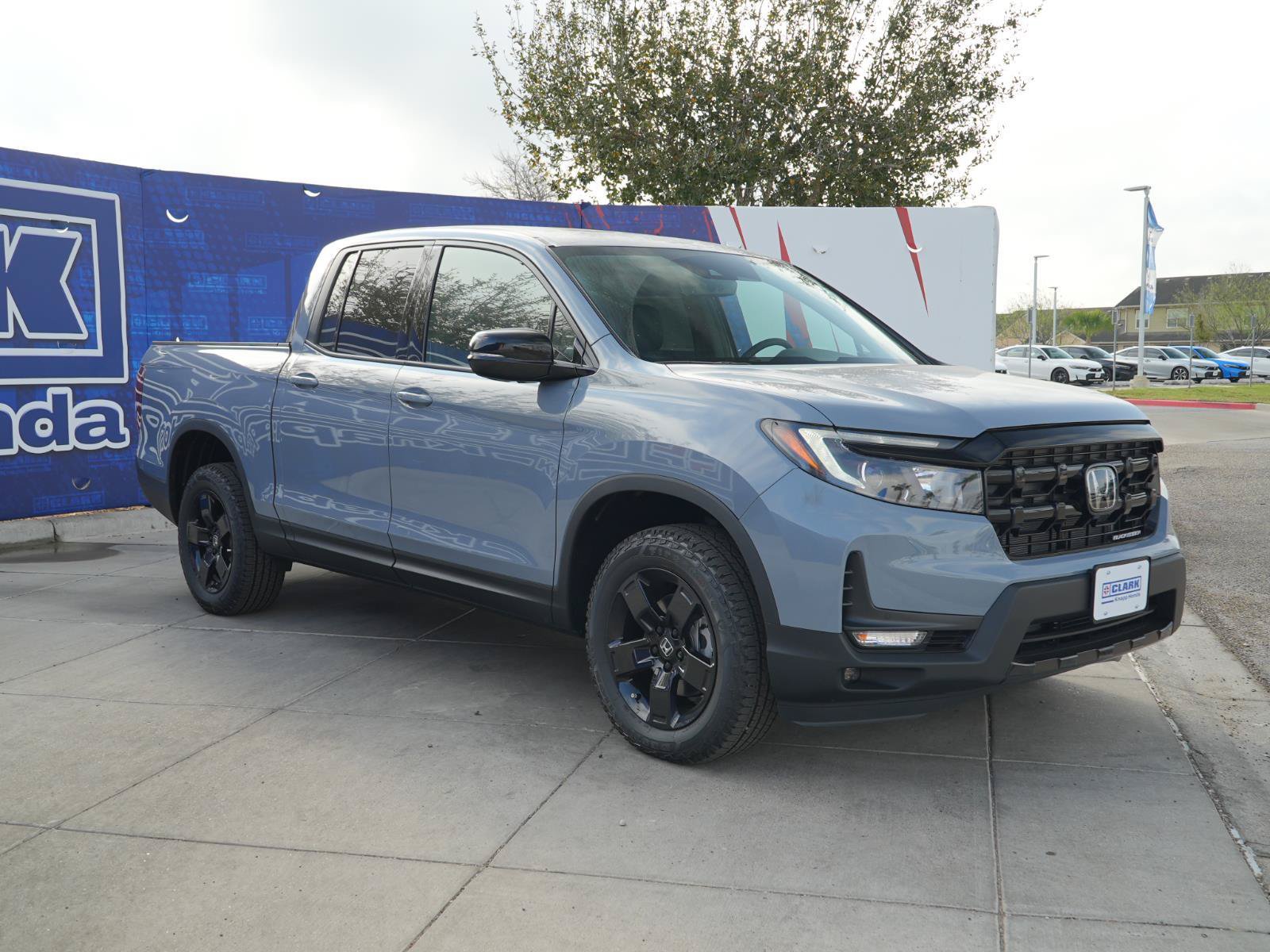 New 2026 Honda Ridgeline Black Edition image 3