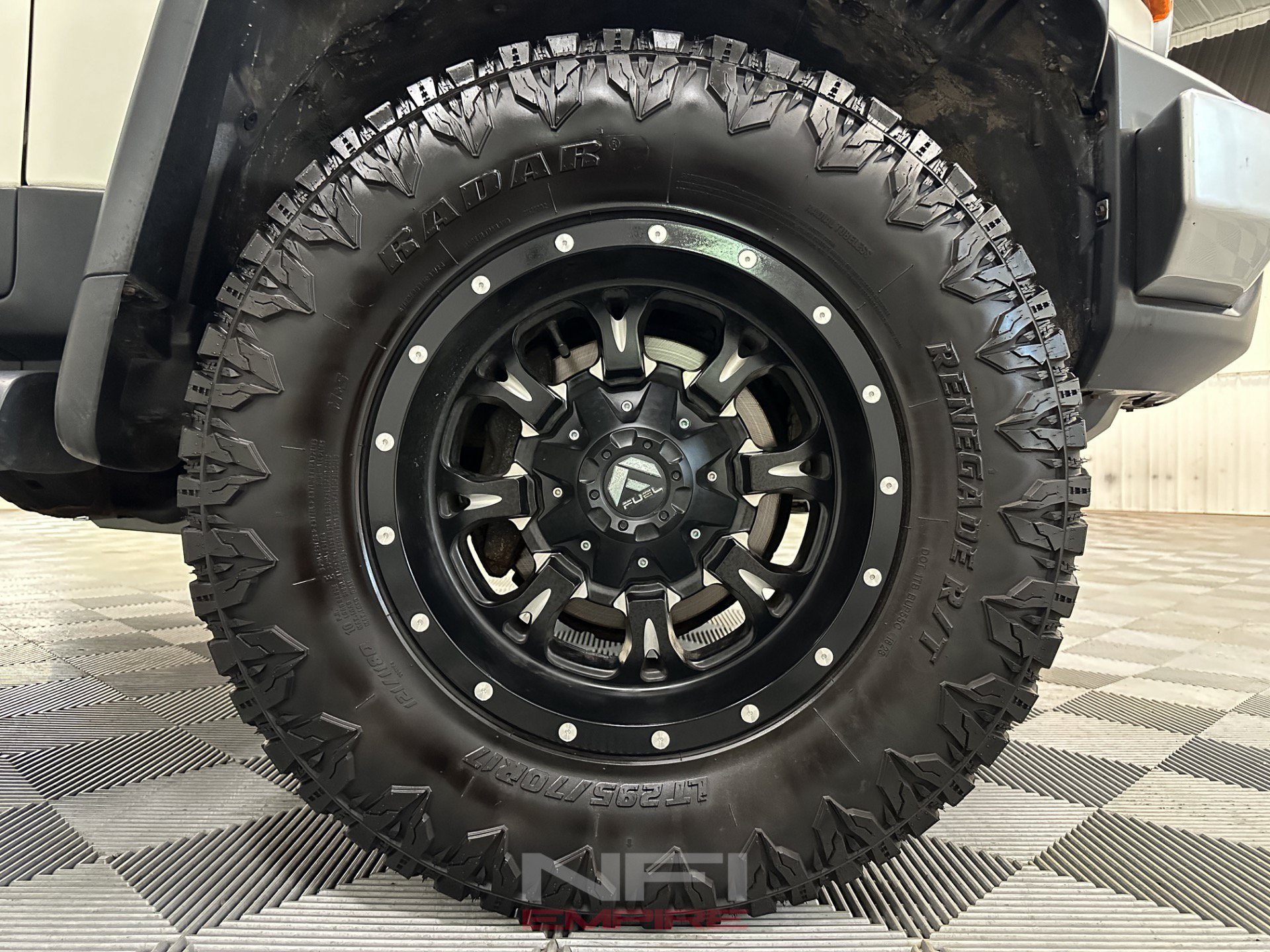 Used 2013 Toyota FJ Cruiser 4WD w/ Upgrade Pkg image 16