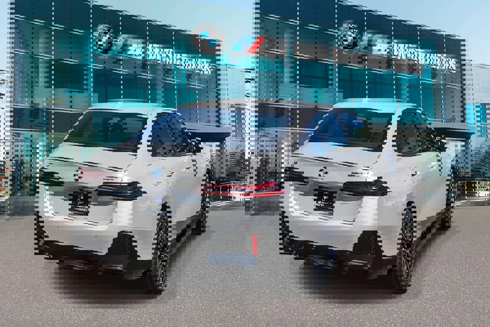 New 2026 BMW i5 eDrive40 w/ M Sport Package RWD image 4