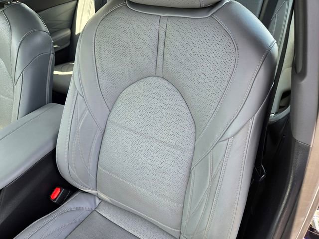 Used 2019 Toyota Avalon Limited w/ Advanced Safety Package FWD image 15