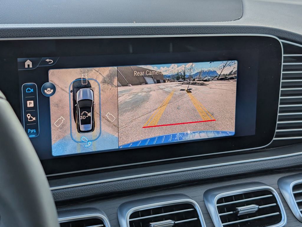 Used 2025 Mercedes-Benz GLE 450e 4MATIC image 17