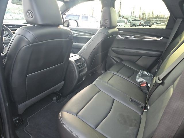 Certified 2023 Cadillac XT5 Sportv image 7