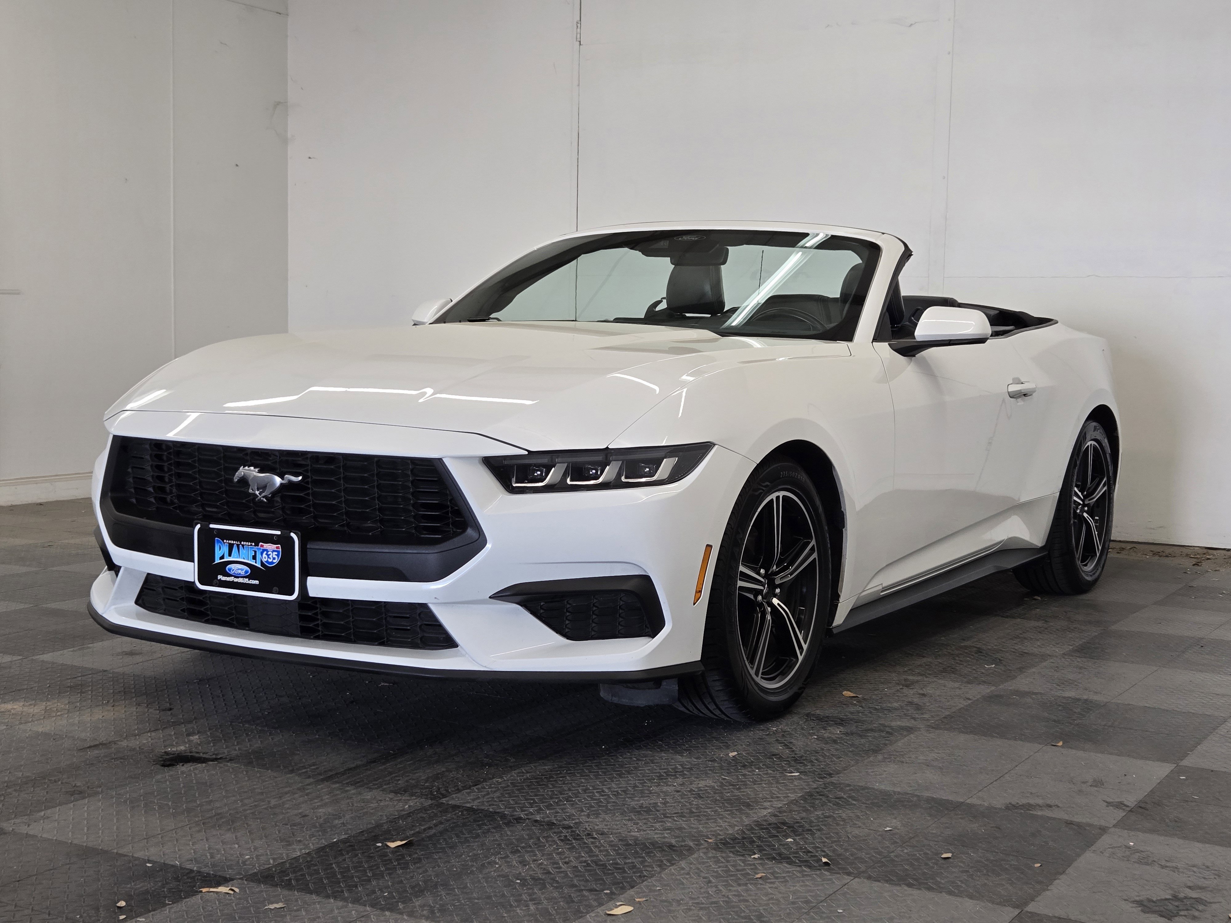 Certified 2024 Ford Mustang Premium RWD image 4