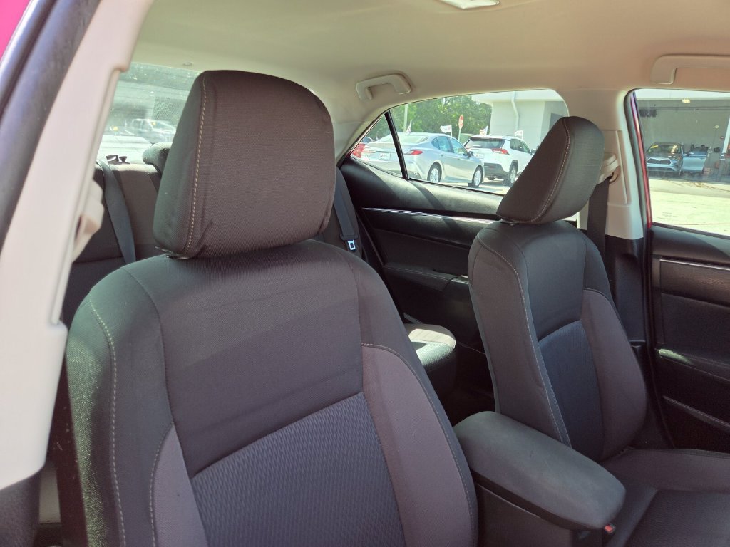 Certified 2018 Toyota Corolla LE FWD image 15