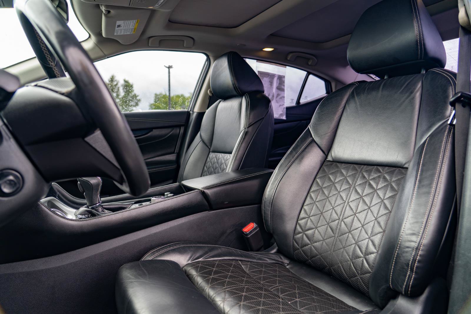 Used 2020 Nissan Maxima Platinum w/ Sport Mat Group FWD image 15