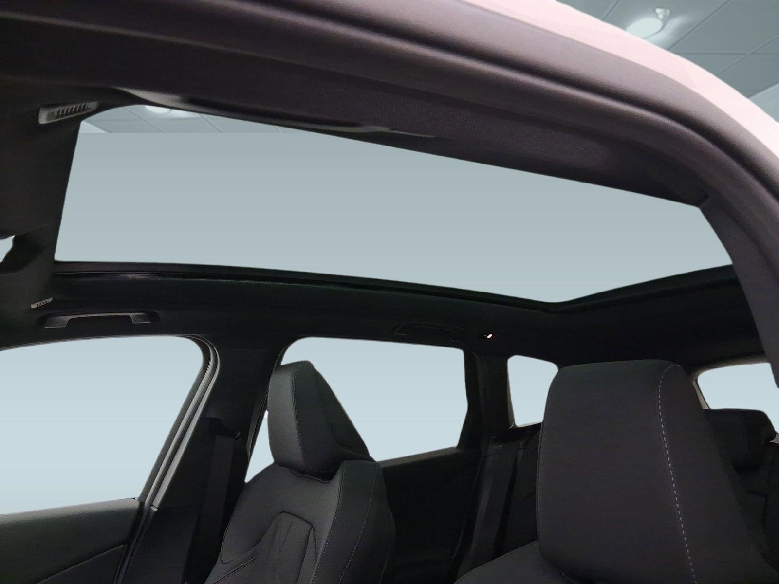 New 2026 BMW X3 xDrive30 w/ Premium Package image 13