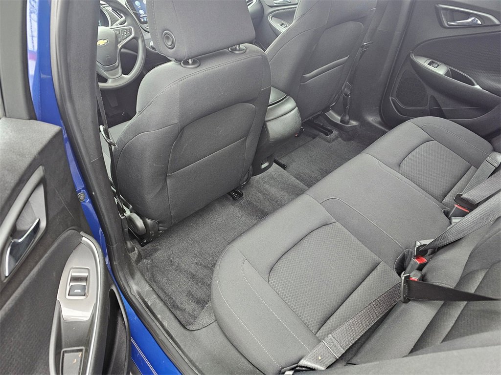 Used 2023 Chevrolet Malibu LS image 9