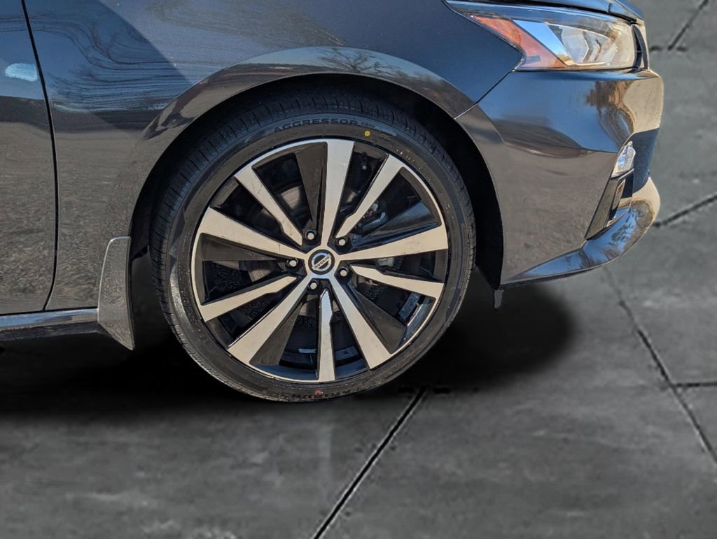 Used 2021 Nissan Altima 2.5 Platinum image 11