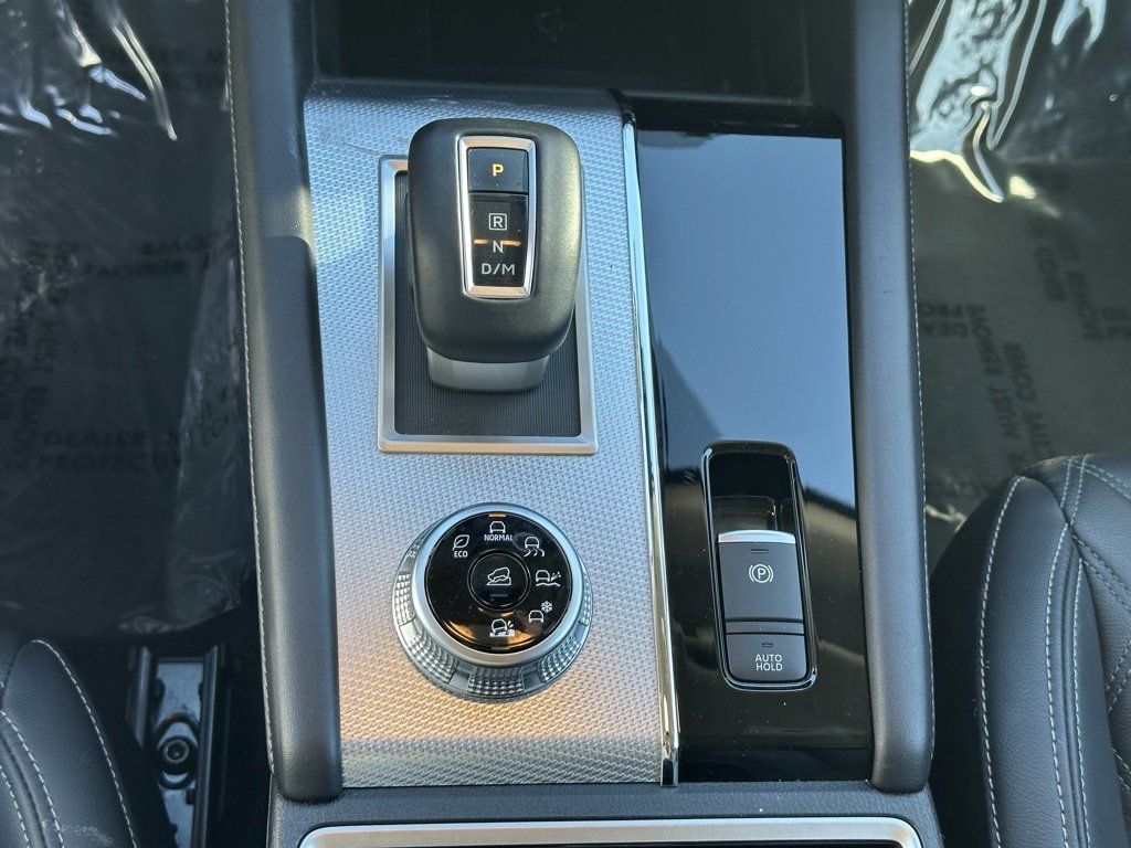 Used 2024 Mitsubishi Outlander SEL image 18