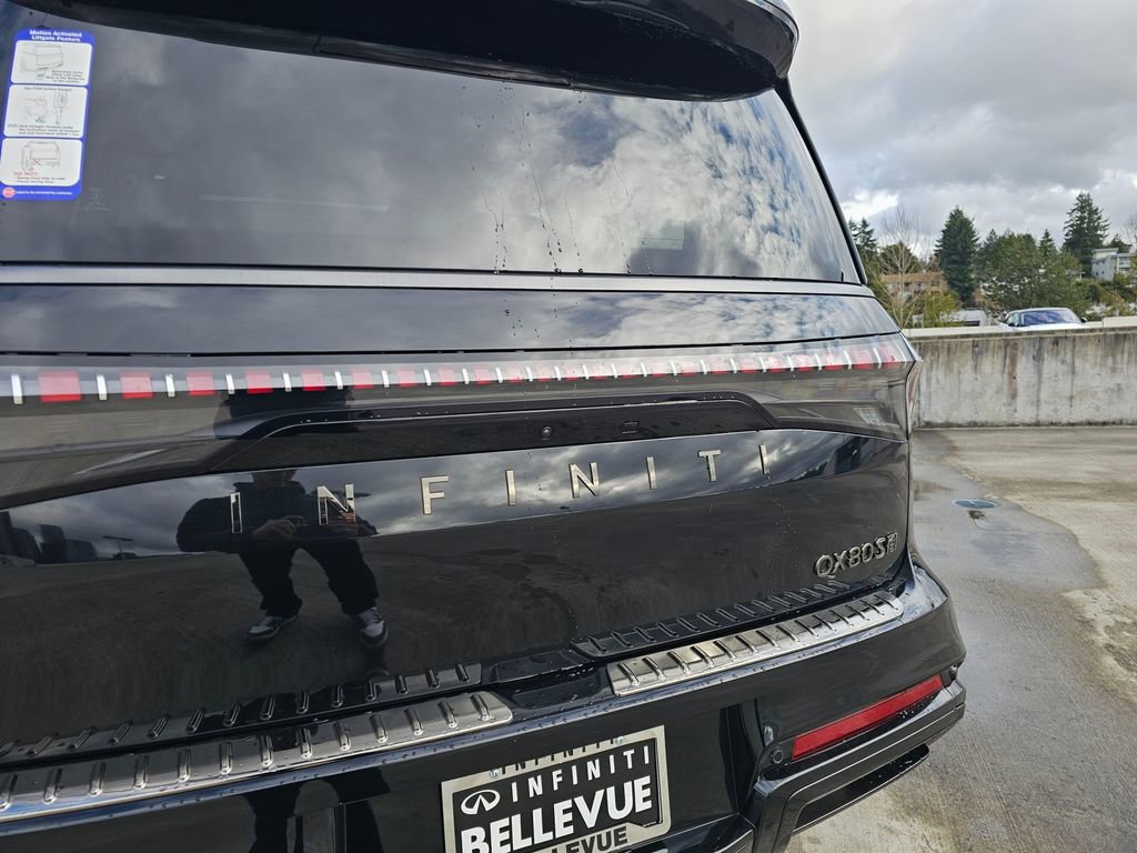 New 2026 INFINITI QX80 4WD image 15