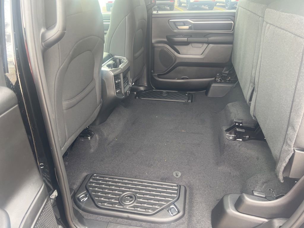 New 2026 RAM 1500 4x4 Crew Cab image 13