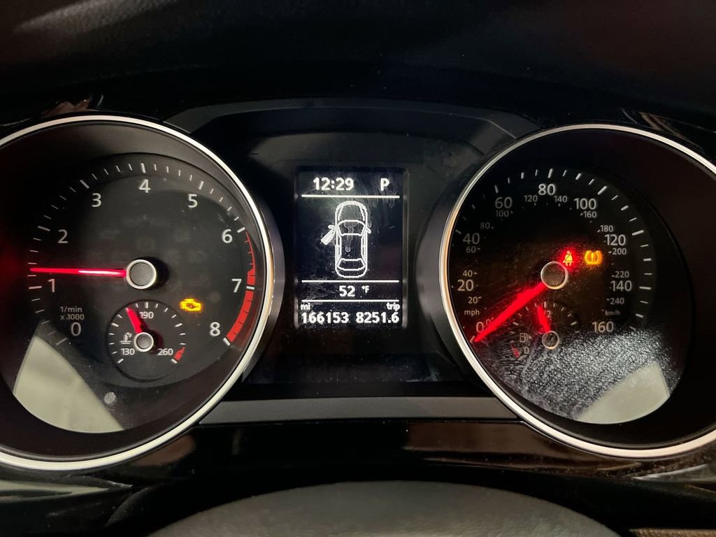 Used 2017 Volkswagen Jetta SEL image 12