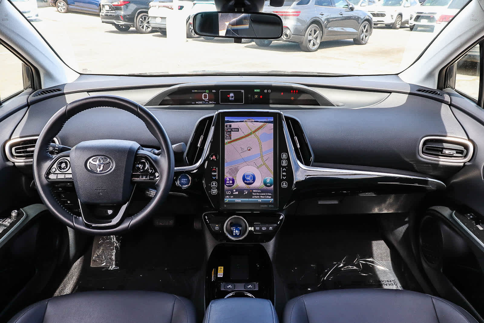 Used 2021 Toyota Prius Prime XLE image 13