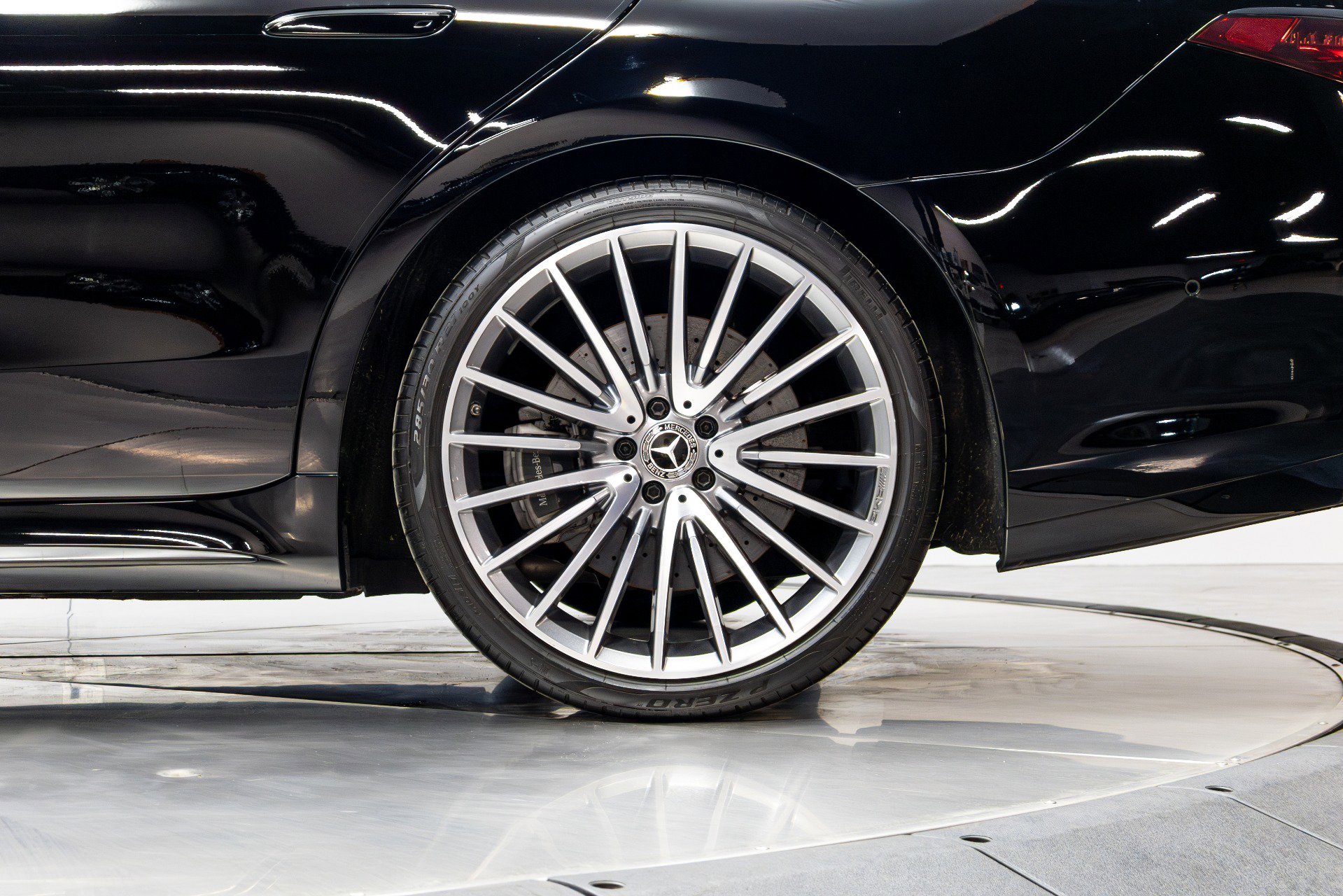 Used 2023 Mercedes-Benz S 580 4MATIC Sedan image 47