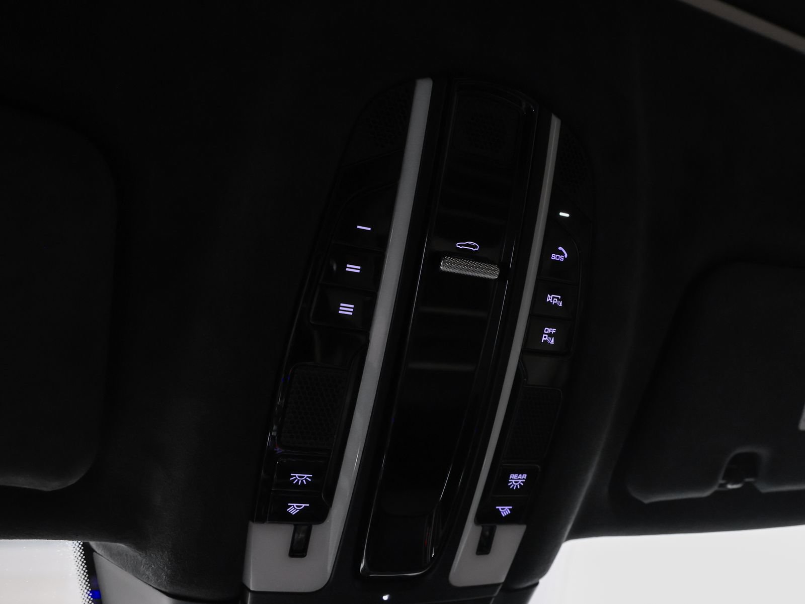 Certified 2023 Porsche Cayenne GTS AWD/4WD image 52