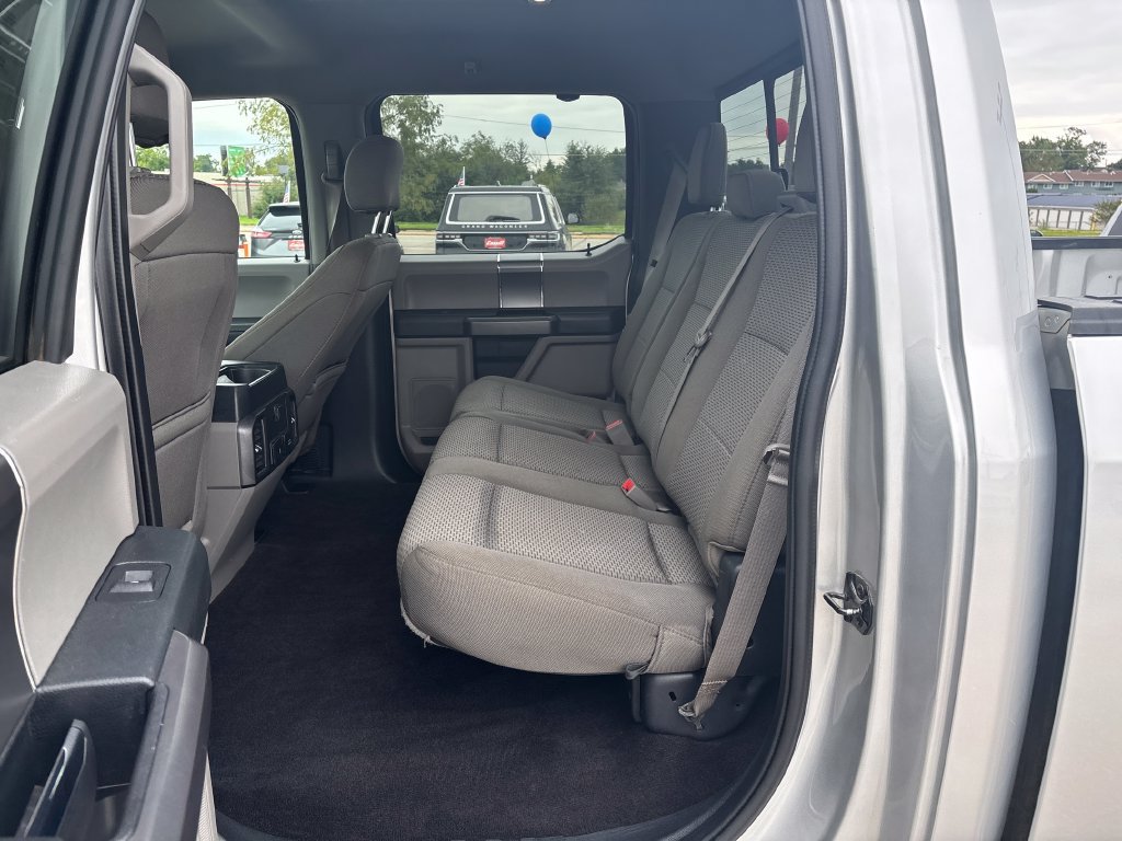 Used 2019 Ford F150 XLT w/ Equipment Group 302A Luxury AWD/4WD image 14