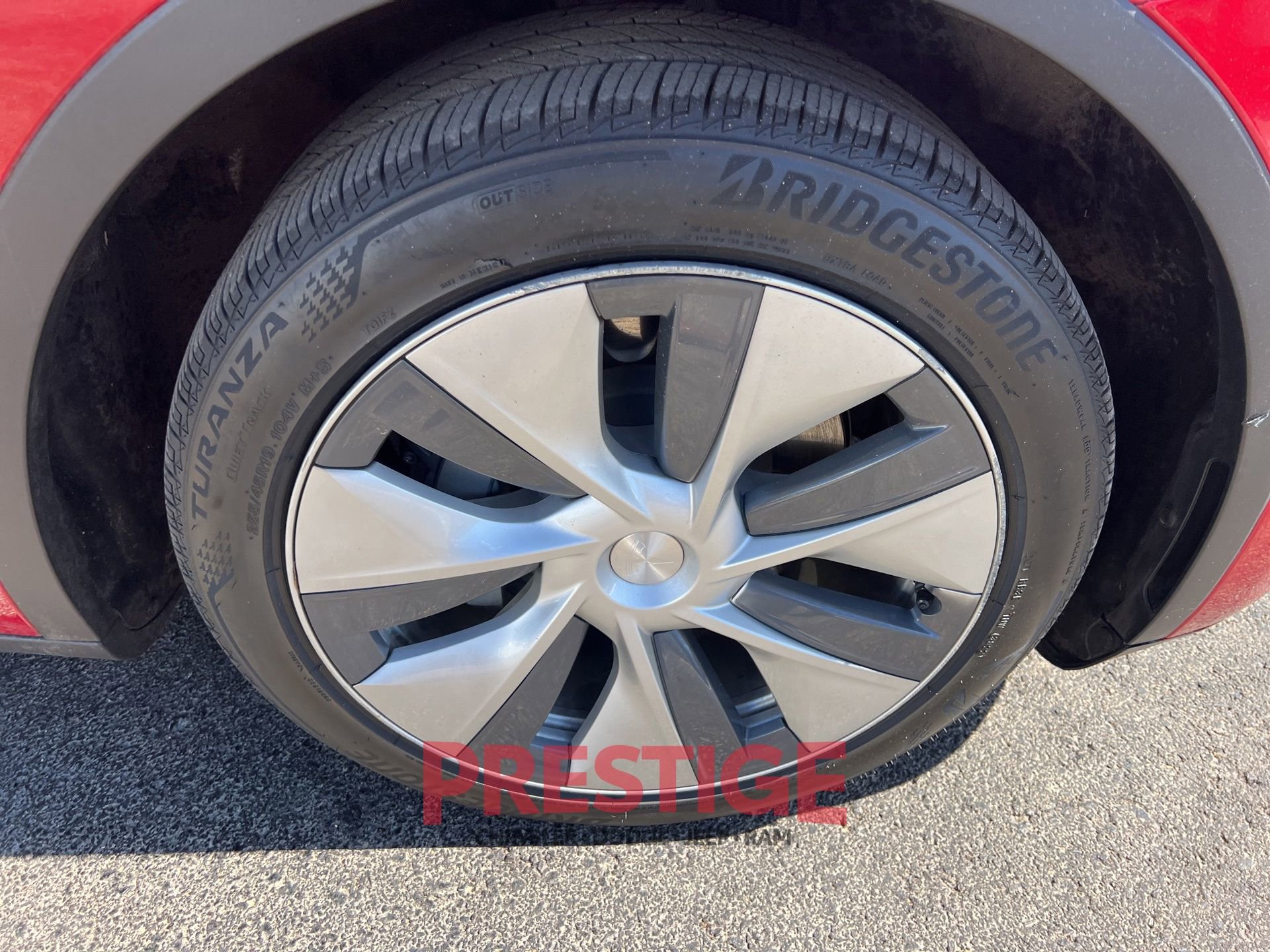 Used 2021 Tesla Model Y Long Range AWD/4WD image 13