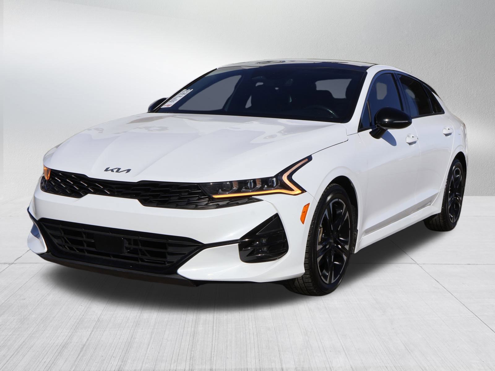 Used 2023 Kia K5 GT-Line image 3