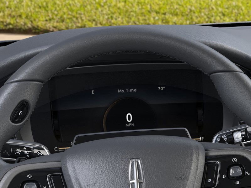New 2026 Lincoln Corsair Premiere image 13